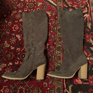 Heeled Brown Boots